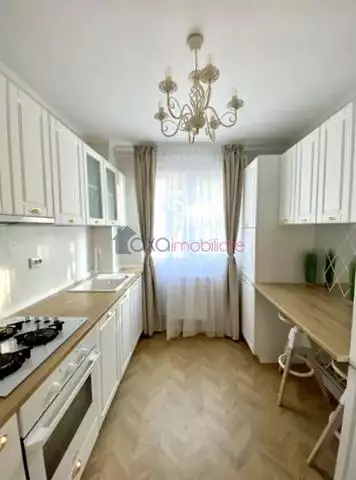 Apartament 4 camere de vanzare in Cluj-Napoca, Manastur