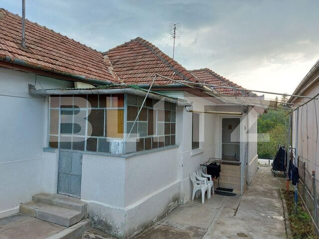 Casa individuala, 95 mp, teren 727 mp, cu proiect de o casa noua, zona linistita, Iris