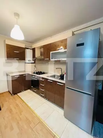 Apartament, 2 camere, 48mp, parcare, zona Petrom