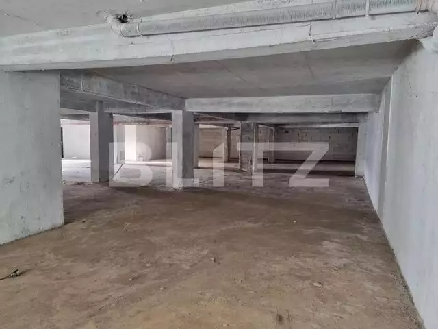 Spatiu comercial, 345 mp, in Baciu, zona Primariei
