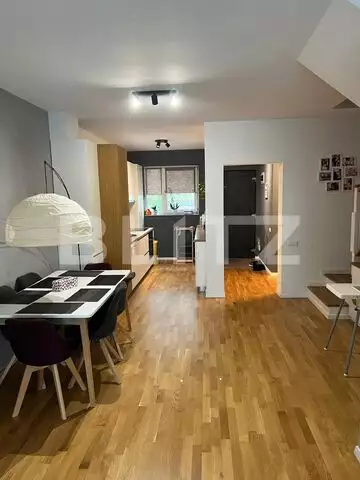 Casa cu design modern intr-un ansamblu privat de case 