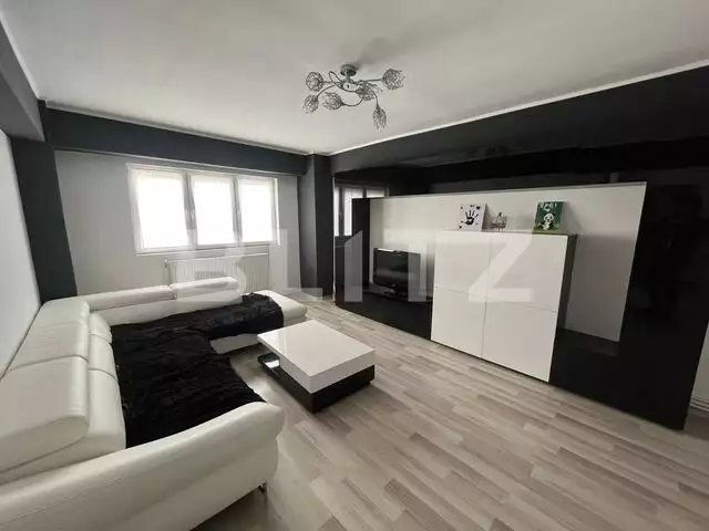 Apartament 3 camere, 80 mp, parcare, zona Aurel Vlaicu