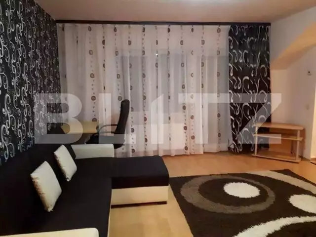 2 camere, semidecomandat, posibilitate decomandare, 54 mp utili, parcare, zona Eroilor