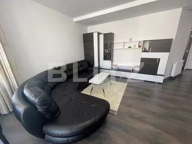 Apartament cu 4 camere, 105 mp, parcare, zona strazii Mircea Zaciu