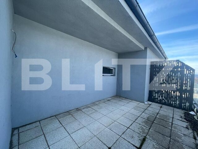 Apartament finisat de vanzare cu  terasa, Ansamblul Optimus, zona Vivo