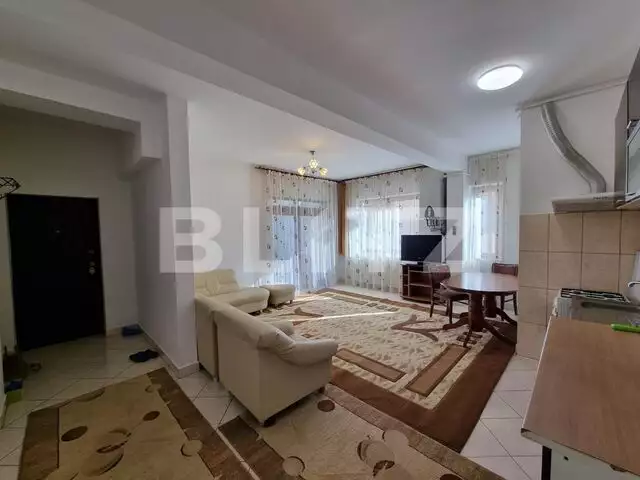 Apartament cu 3 camere, 80 mp, parcare, gradina,  Zorilor