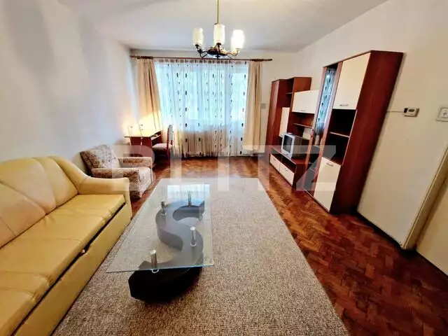 Apartament de vanzare, 2 camere, Plopilor