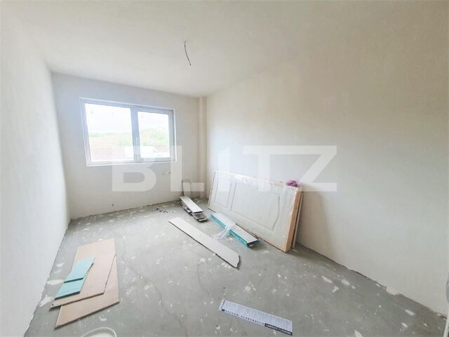 Apartament cu 3 camere, 68 mp, semifinisat, cu parcare, zona strazii Razoare