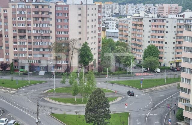 Garsoniera 32mp, priveliste, bloc izolat, zona Union 