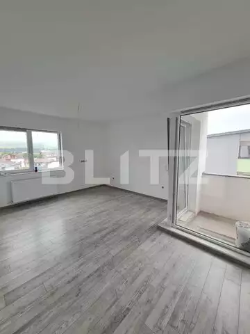 Apartament cu 3 camere, 2 balcoane, 59mp, finisaje noi, parcare inclusa, zona Catanelor