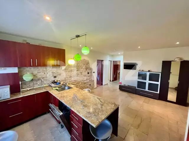 Apartament 3 camere, 75mp, zona Florilor