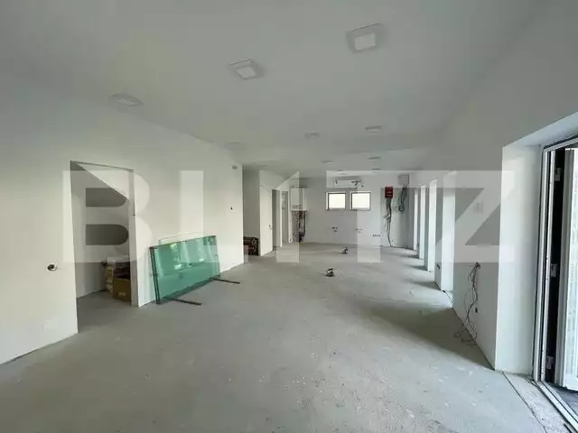 Spatiu servicii 100mp cu cele mai moderne finisaje in dotare