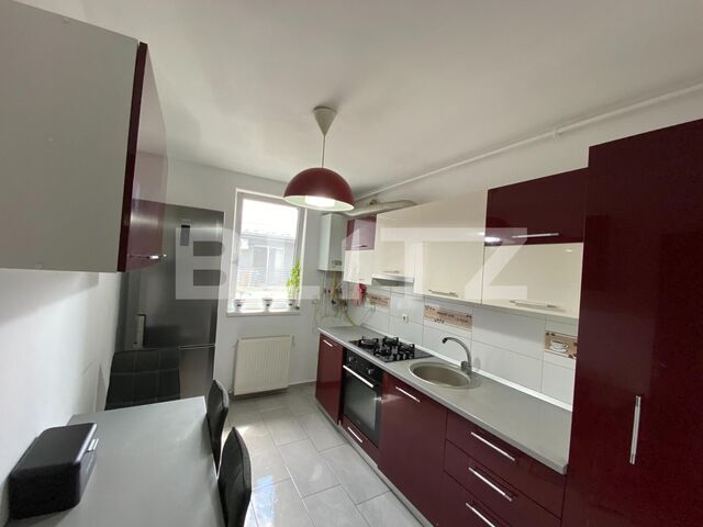 Apartament decomandat, 3 camere, 69mp, garaj,  zona Terra