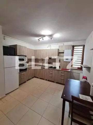 Apartament 2 camere, 52mp, decomandat,  gradina 80 mp, parcare, zona Dumitru Mocanu