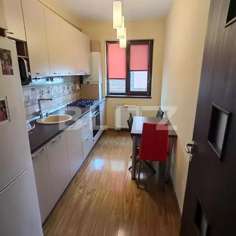 Apartament 2 camere, 64mp, loc de parcare, strada Sub Cetate