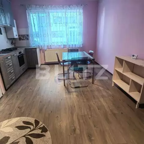 Apartament 3 camere, 60mp, parcare, parter, zona Stadionului