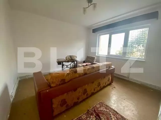 Apartament 2 camere, decomandat, etaj intermediar, Intre Lacuri