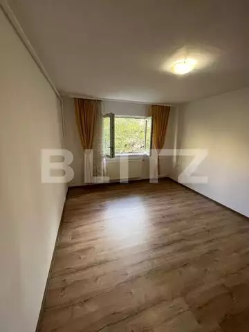 Garsoniera, 21 mp, parter inalt, Expo Transilvania 