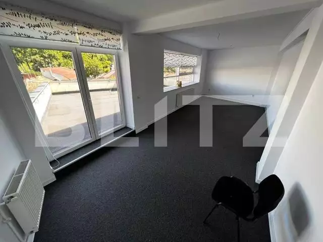 Spatiu De Birouri 60 Mp, terasa 66mp, La Artera Principala In Centru !!!