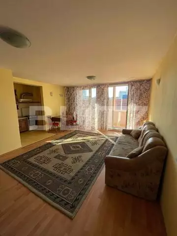 Apartament 2 camere, 70 mp, parcare, zona UMF