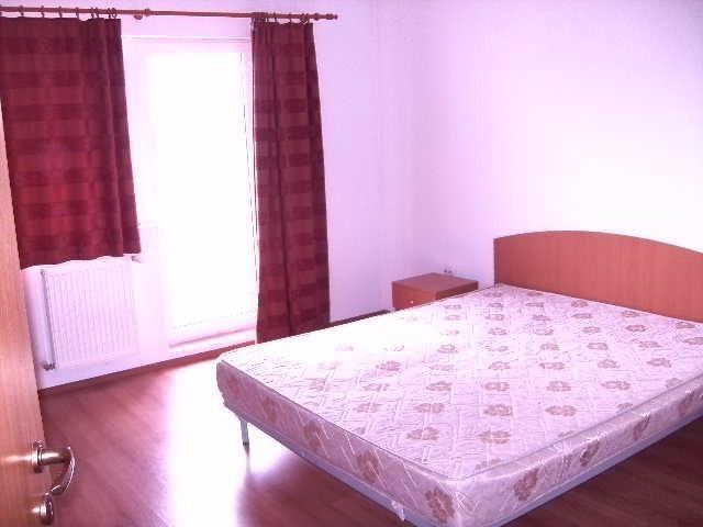 Apartament 2 camere, 63 mp, decomandat, zona Calea Turzii