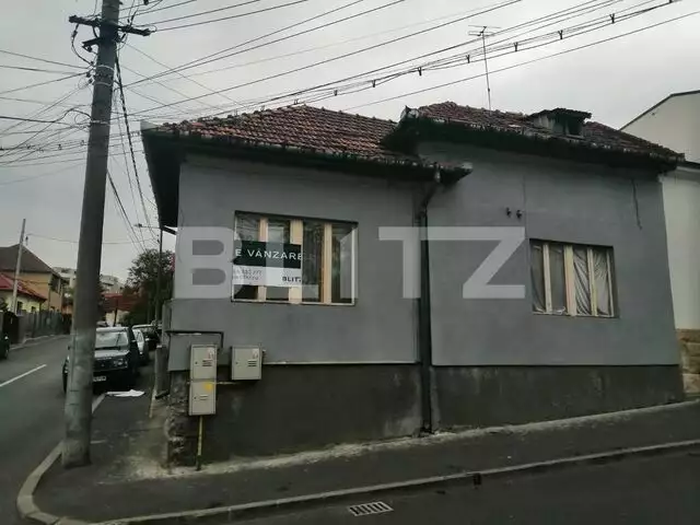 Casa Centru cu 5 apart.120 mp utili/teren 200 mp