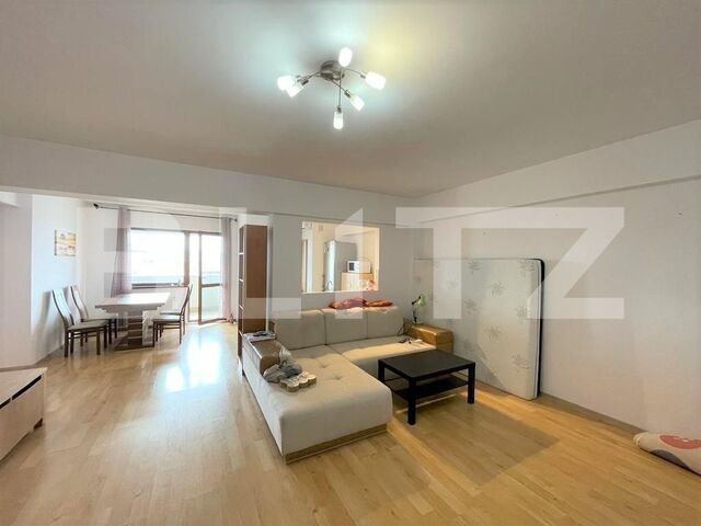 Apartament 3 camere, 83 mp, parcare, A.C., balcon, zona Dorobantilor
