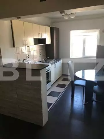 Apartament 3 camere, mobilat, 57 mp, loc de parcare, zona Cetatii!