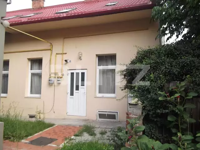 Casa cu 4 apartamente, 260 mp utili! Ideal investitie, cu preluare chiriasi! Zona centrala!