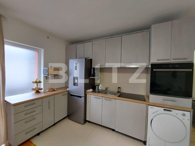 Apartament modern, 2 camere, 42 mp, parcare, zona Vivo!