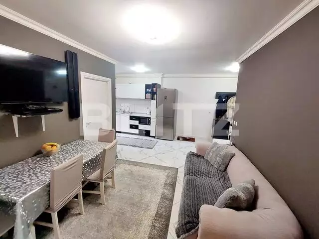 Apartament 3 camere de lux , 50 mp, parcare, zona Florilor