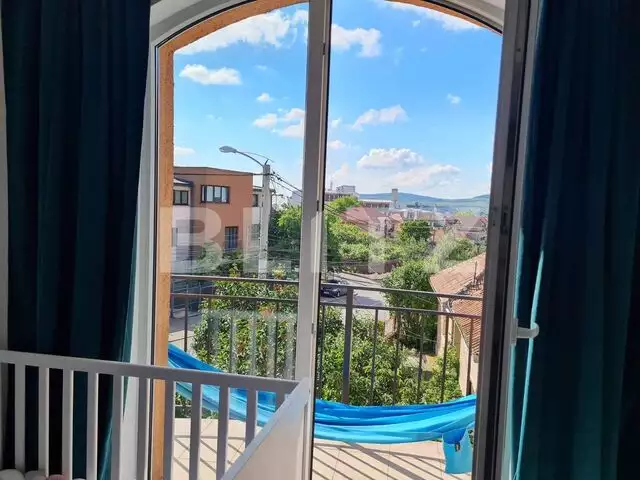 Oportunitate! Apartament in vila, 4 camere, 107 mp, zona Andrei Muresanu 