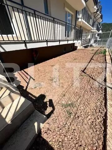 Apartament nou finisat de 3 camere, 78 mp, gradina de 40 mp, Zona Vivo 