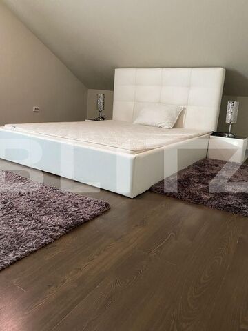 Apartament de 3 camere, modern, 93 mp, zona Colinei