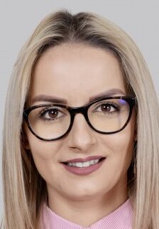 Agent name: andreea.canorita@mrexclusivitate.ro