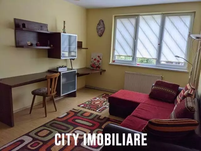 Apartament 2 camere, decomandat, mobilat, Centru
