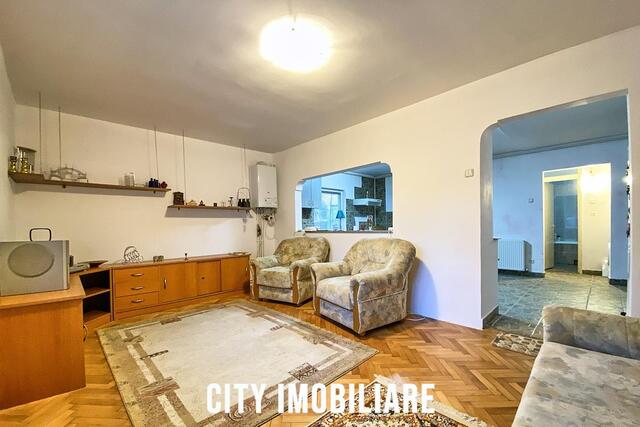 Apartament 2 camere, decomandat, mobilat, garaj, Zorilor
