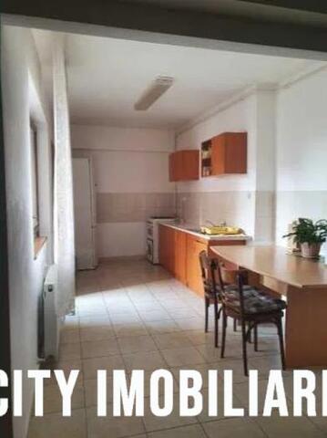 Apartament 3 camere, S- 84 mp, mobilat, Semicentral