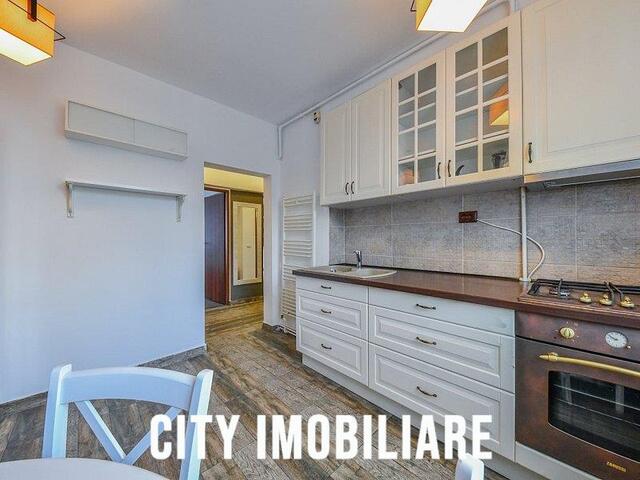 Apartament 2 camere, decomandat, mobilat, utilat, Semicentral