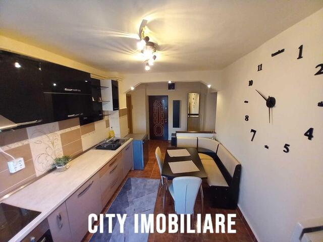 Apartament 2 camere, decomandat, mobilat, zona Semicentrala