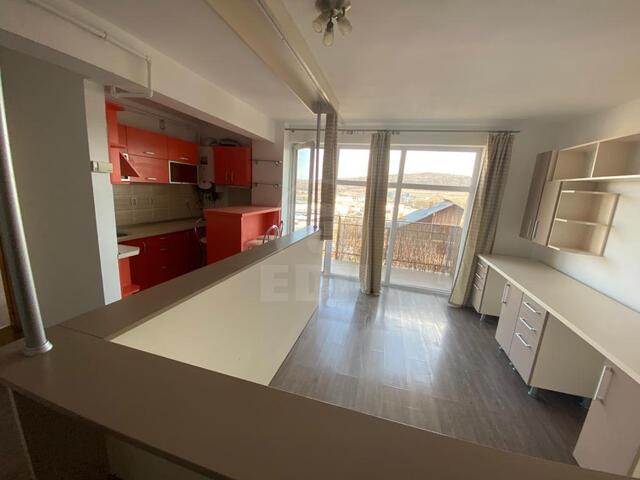 Vanzare Apartament 2 camere semidecomandat, 51 mp, Etajul parter inalt din 6, in apropiere de VENUS (BACIU) - PropertyBook