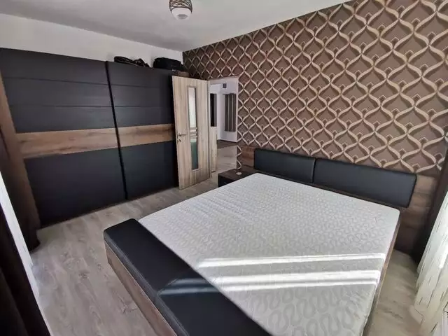 Apartament cu 3 camere de vanzare in Baciu - PropertyBook