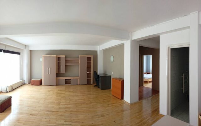 Apartament cu 3 camere ( 98 mp utili) de vanzare in Gheorgheni