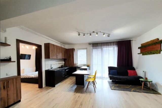 Apartament cu 3 camere de vanzare in zona Roata Faget/Vivo