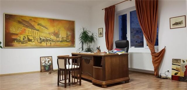 Apartament cu 6 camere, 145mp utili, zona Centrala, P-ta Muzeului