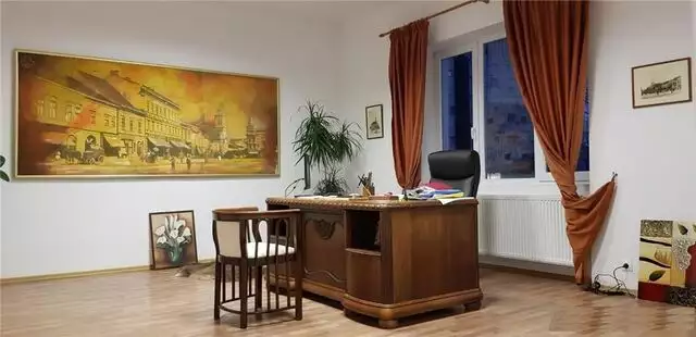 Apartament cu 6 camere, 145mp utili, zona Centrala, P-ta Muzeului