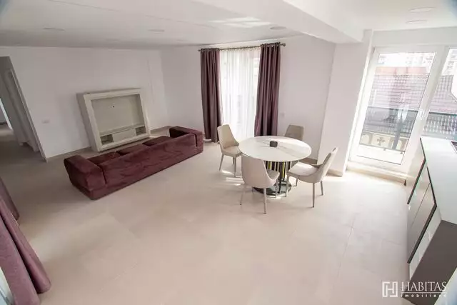 0% Comision!Apartament nou, ultrafinisat, de 3 camere, 2 parcari!
