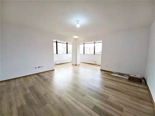 Apartament cu 1 camera, etaj 3, renovat complet, Marasti, zona FSEGA