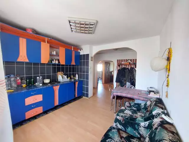 Apartament 3 camere cu 2 bai pe Calea Manastur Cluj