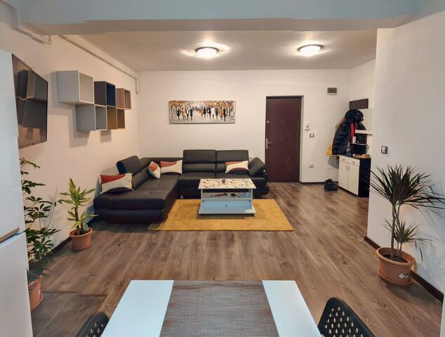 Apartament 2 camere, 47 mp,  lift, P-ta Marasti